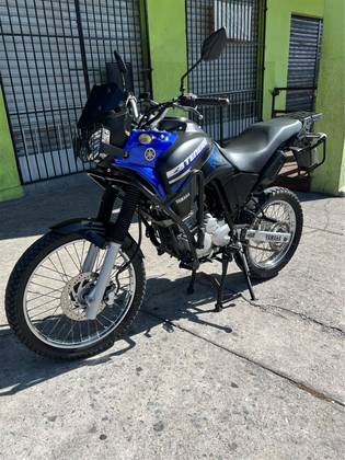 YAMAHA XTZ 250 TÉNÉRÉ YAMAHA XTZ 250 TÉNÉRÉ